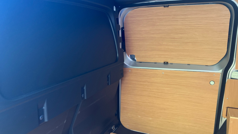 Ford Transit Connect 250 L2 Petrol 1.5 EcoBoost PHEV 150 Limited Van Auto